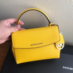 mk ave mini (sunflower)